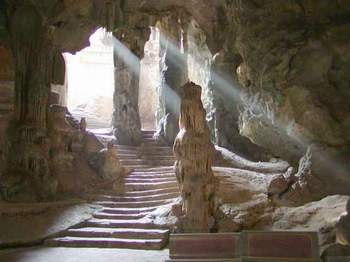 Khao-Luang-Cave